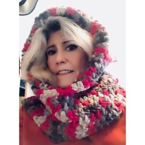 Handmade by me Hoodie Chenille Red & Grays